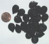 25 18x13mm Black Leaves
